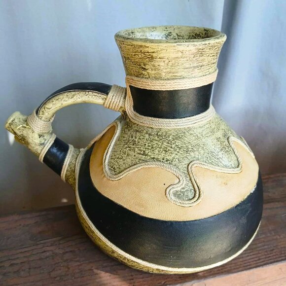 Handmade ANXI Chilean Leather and Rattan Wrapped Ceramic Art Pottery Jug - Picture 1 of 12